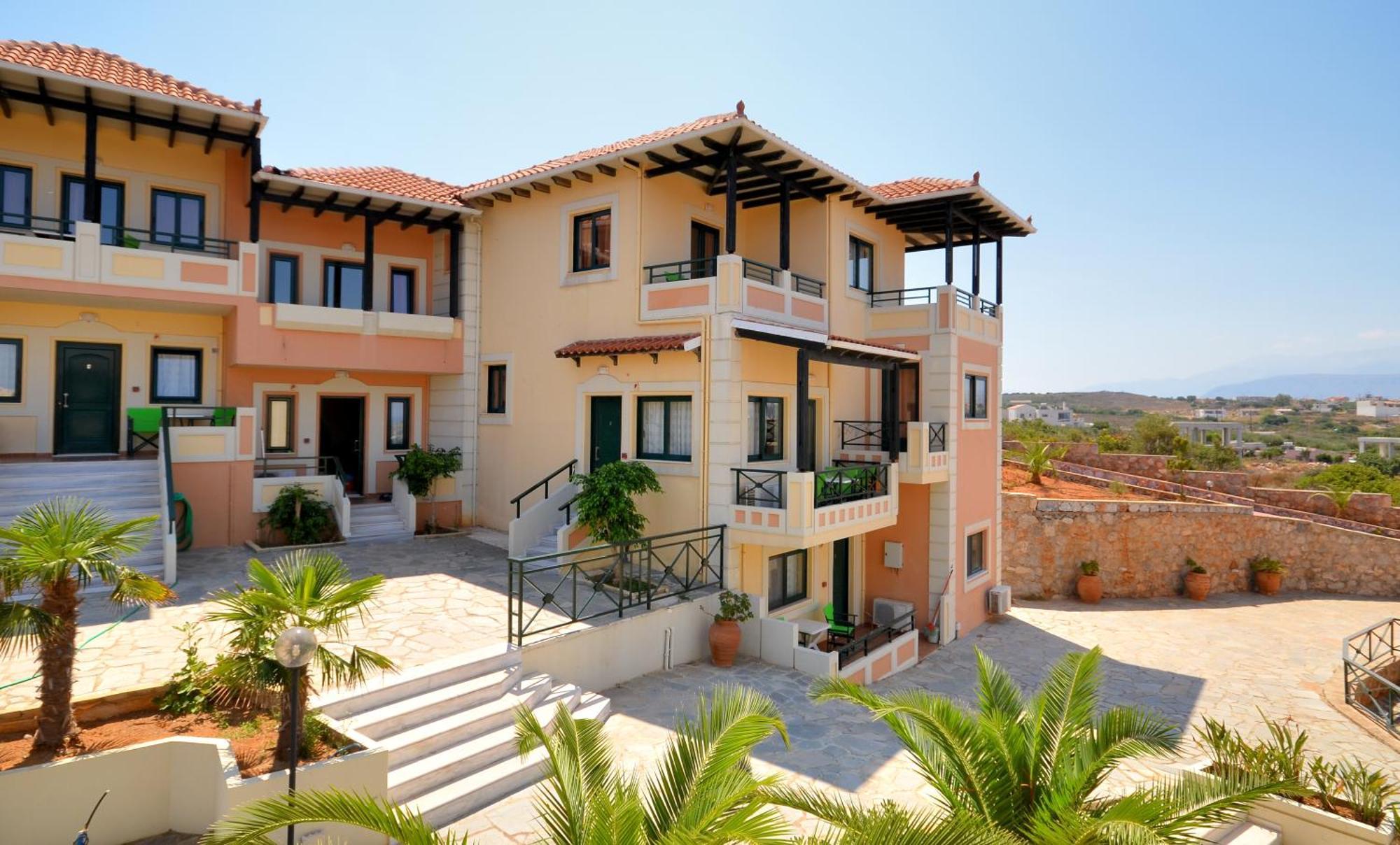 Aloni Suites Chorafakia Exterior photo